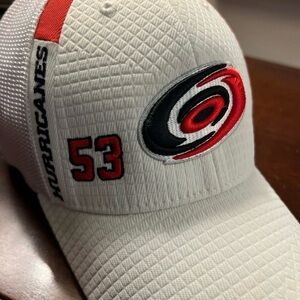 Colorado Hurricanes Cap NHL fitted size L/XL
